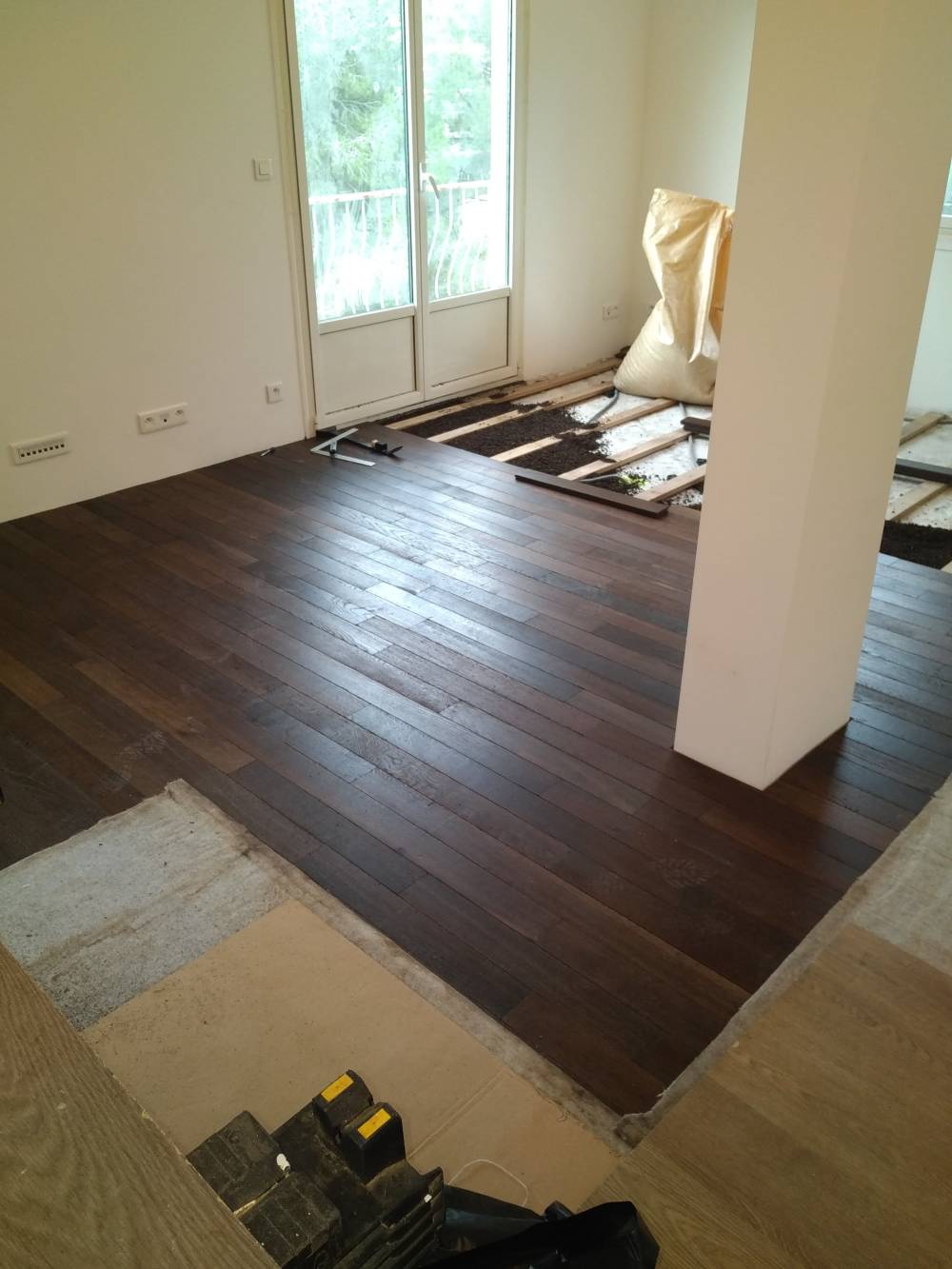Chantier S.O.F., parquet Chêne massif huilé sur lambourdes 7